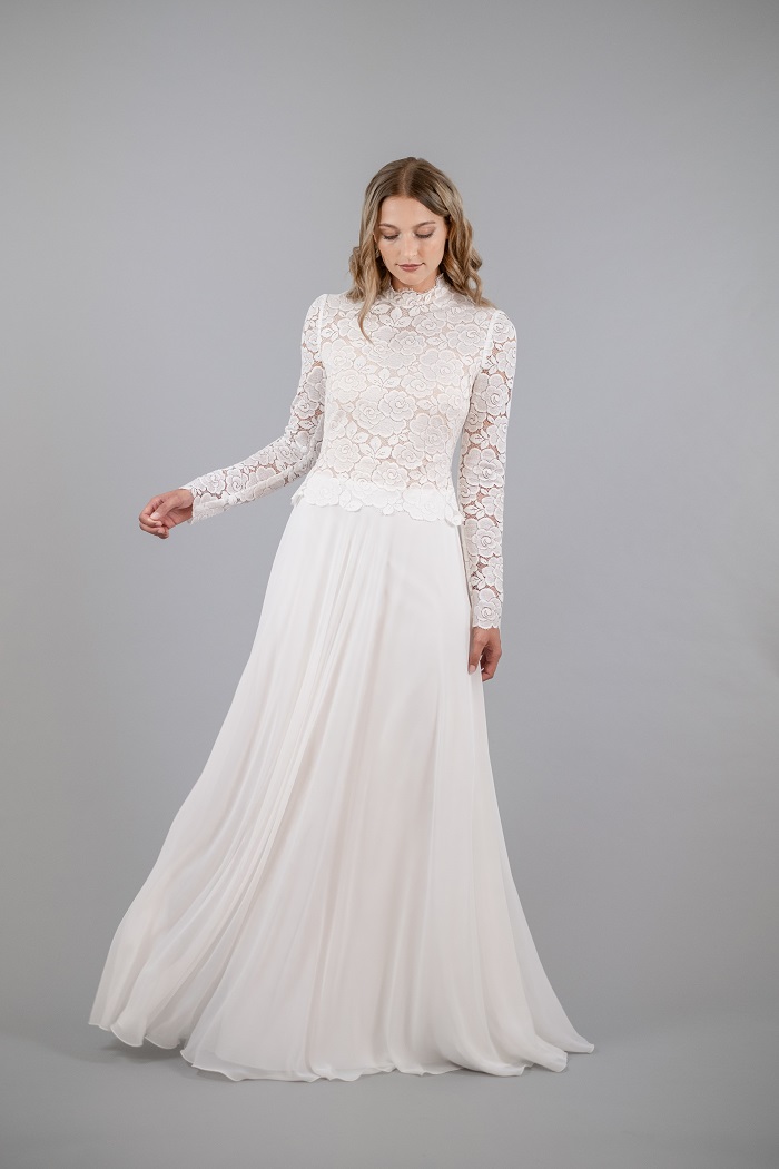 thereseundluise-brautkleid-Nadette-spitze-lange-ärmel-10 therese-und-luise-brautkleid-spitze-lange-ärmel-tiefer-rückenausschnitt